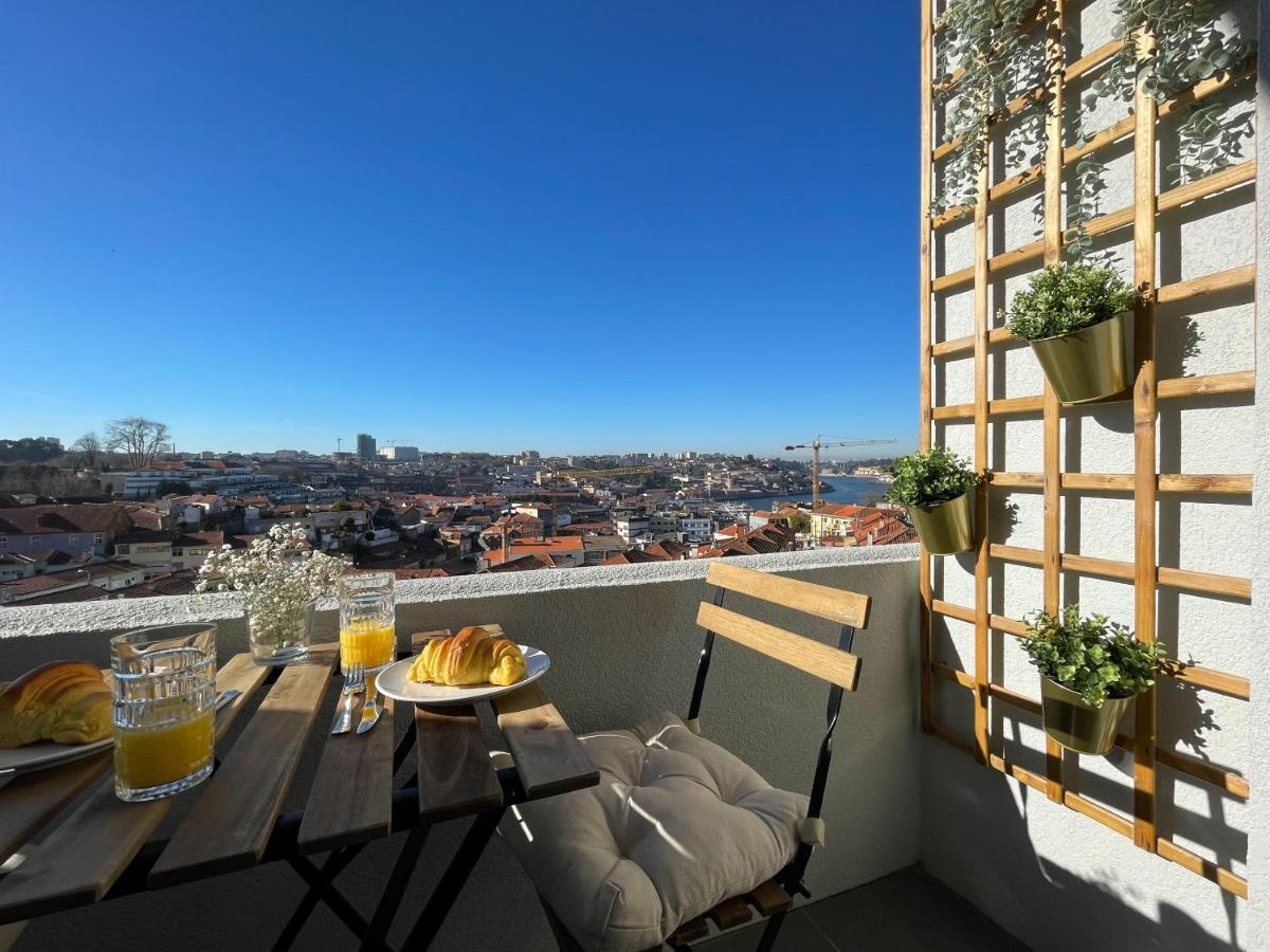 Gaya Avenue Flats - Elegant Contemporary Flats With Balcony Apartment Vila Nova de Gaia Exterior photo