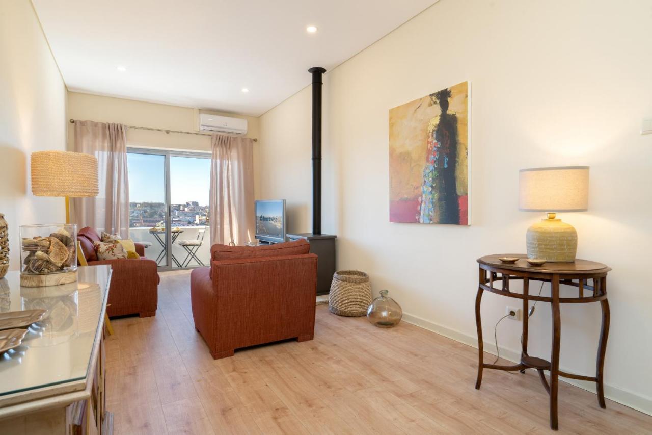 Gaya Avenue Flats - Elegant Contemporary Flats With Balcony Apartment Vila Nova de Gaia Exterior photo