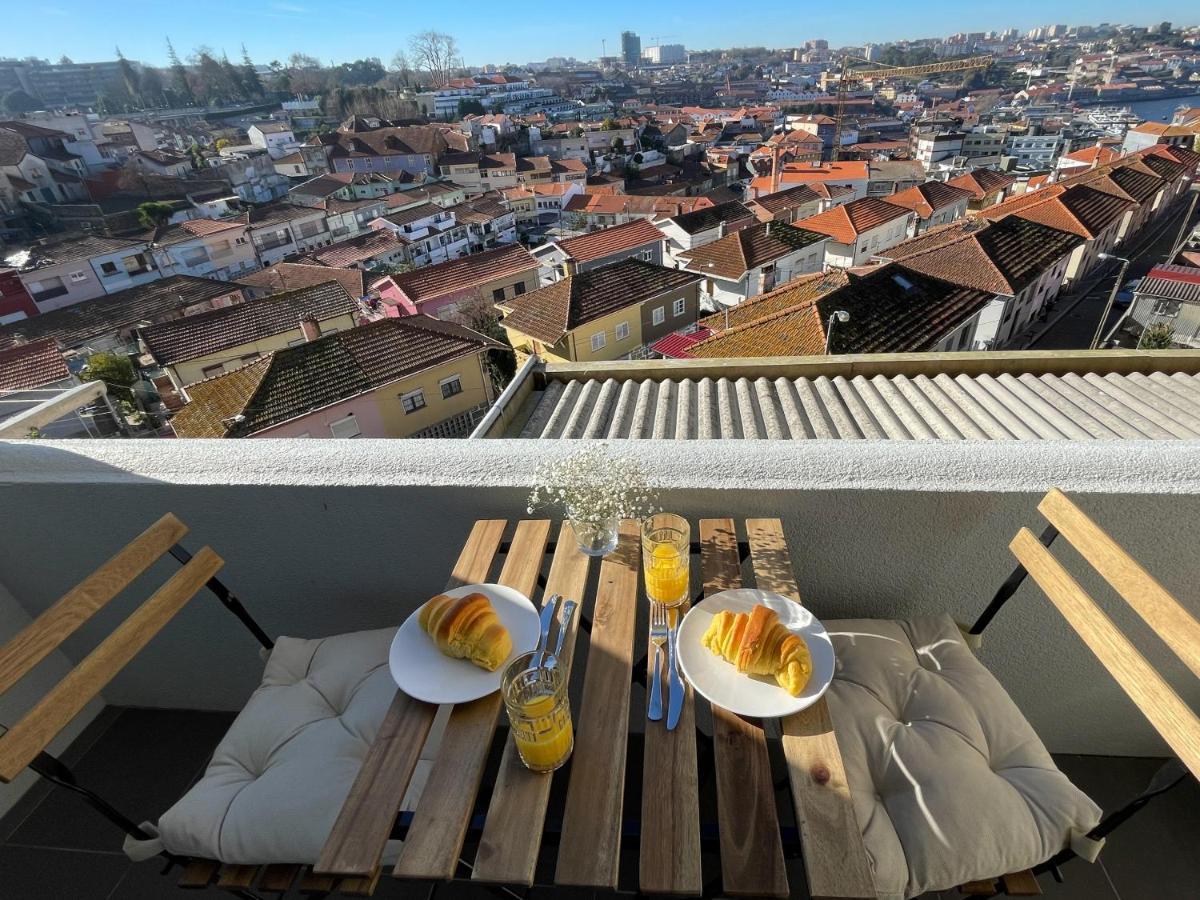 Gaya Avenue Flats - Elegant Contemporary Flats With Balcony Apartment Vila Nova de Gaia Exterior photo