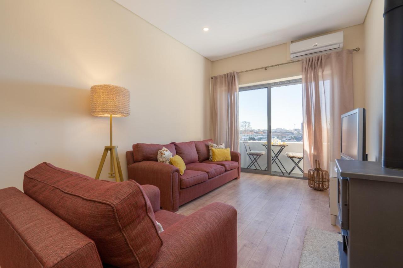 Gaya Avenue Flats - Elegant Contemporary Flats With Balcony Apartment Vila Nova de Gaia Exterior photo